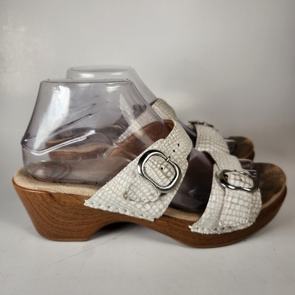 DANSKO Women's Sophie Sandal 39 / 8 White Snake Print Leather Open Toe Shoe - Picture 2 of 14